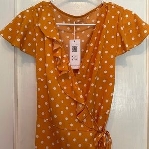 Cupshe Wrap Dress!!!! Super Flattering